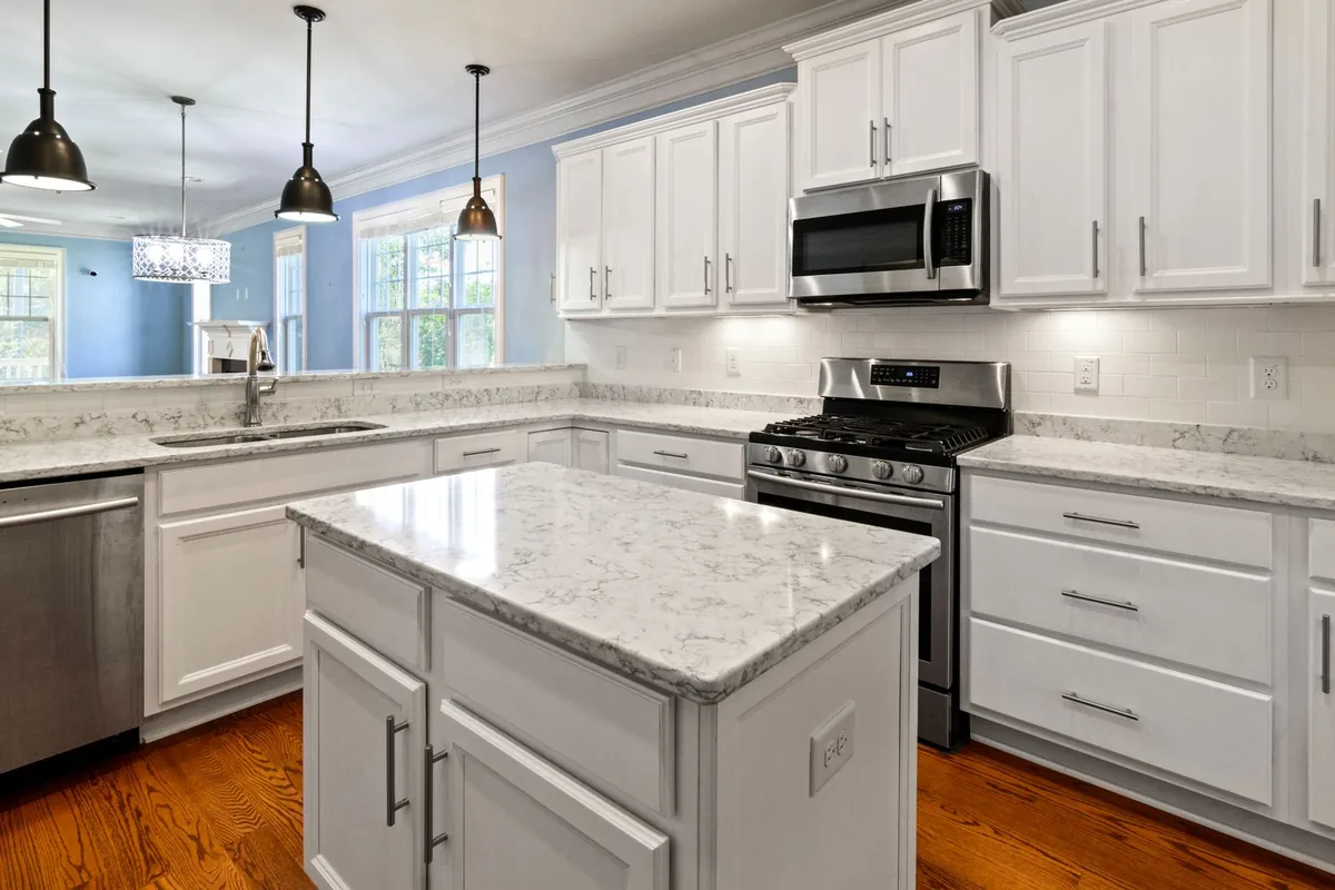 Filth & Squalor Cleanup in Oak Ridge, FL